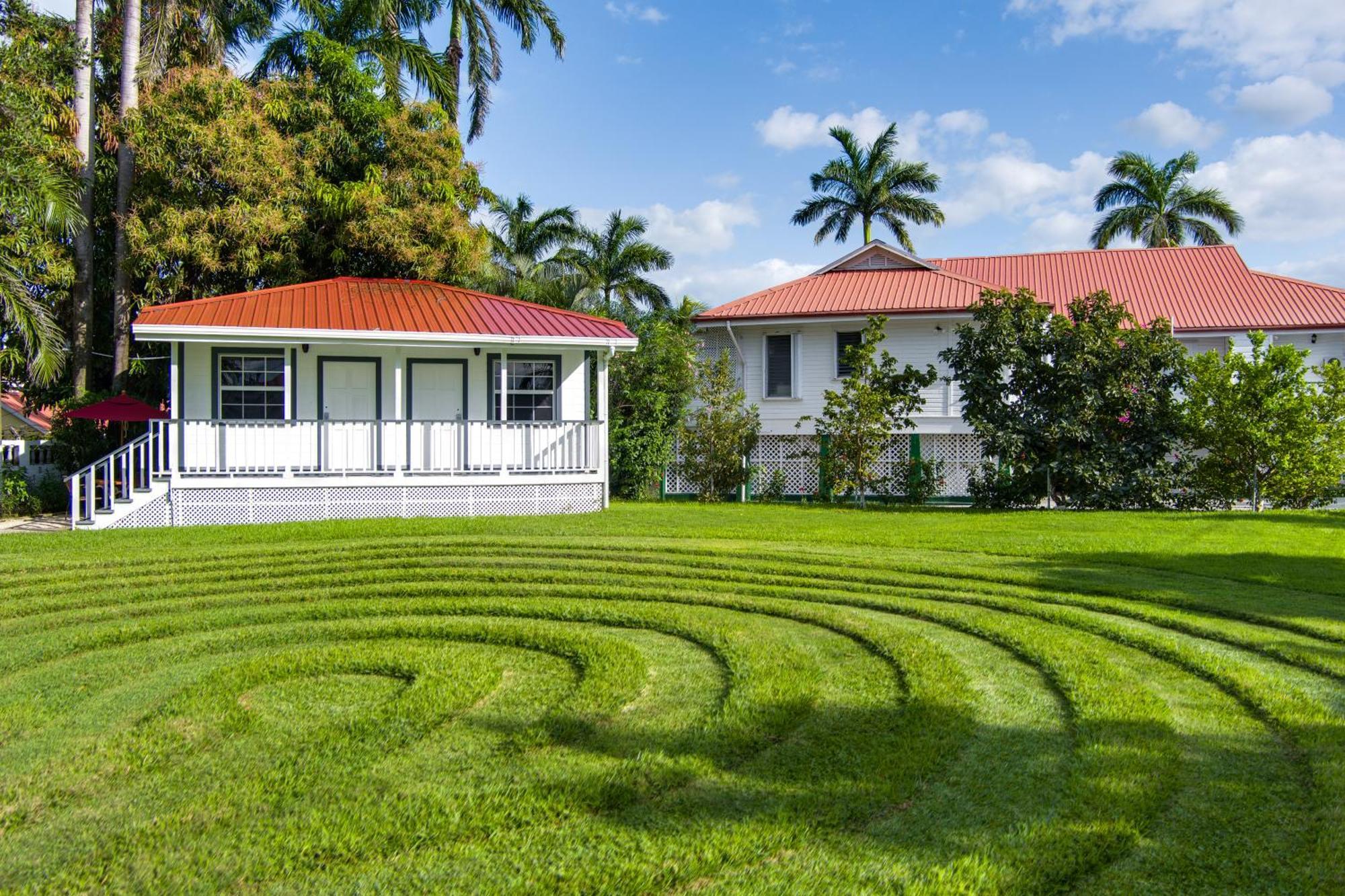 Harbour View Boutique Hotel & Yoga Retreat Kota Belize Bagian luar foto